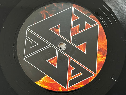 Knuckles (22) : The Sun Burn EP (12", EP)