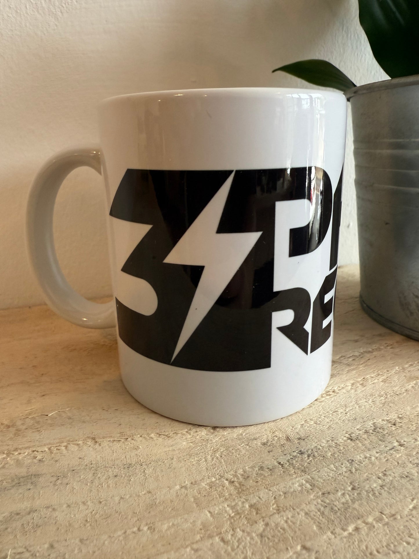 Mug - White / Black