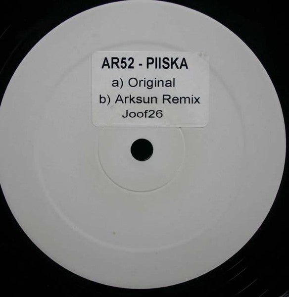 AR52 : Piiska (12", W/Lbl)