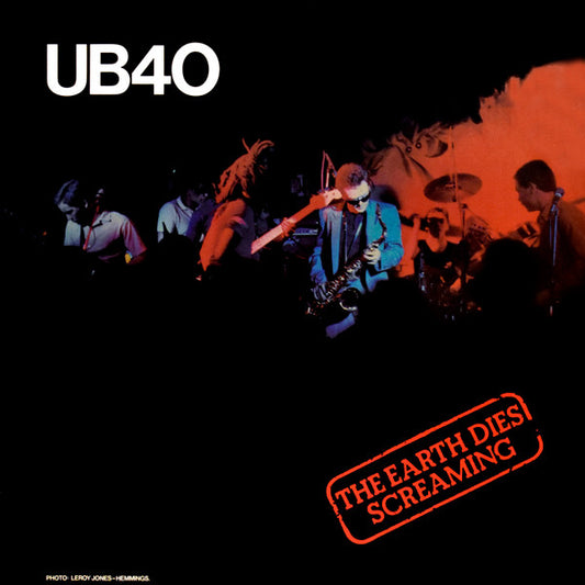 UB40 : The Earth Dies Screaming / Dream A Lie (12", Single)