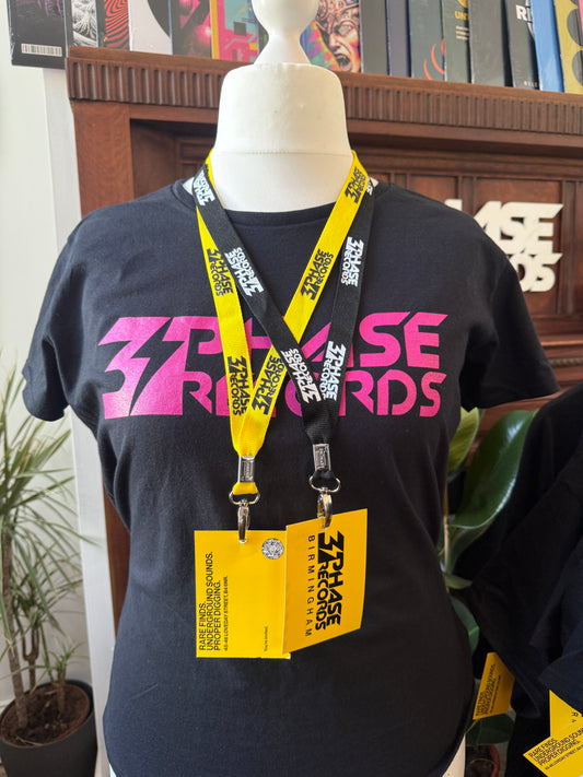 Women’s Big Logo Tee (Small)